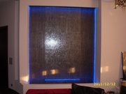 Водопады по стеклу и зеркалу  в Гомеле